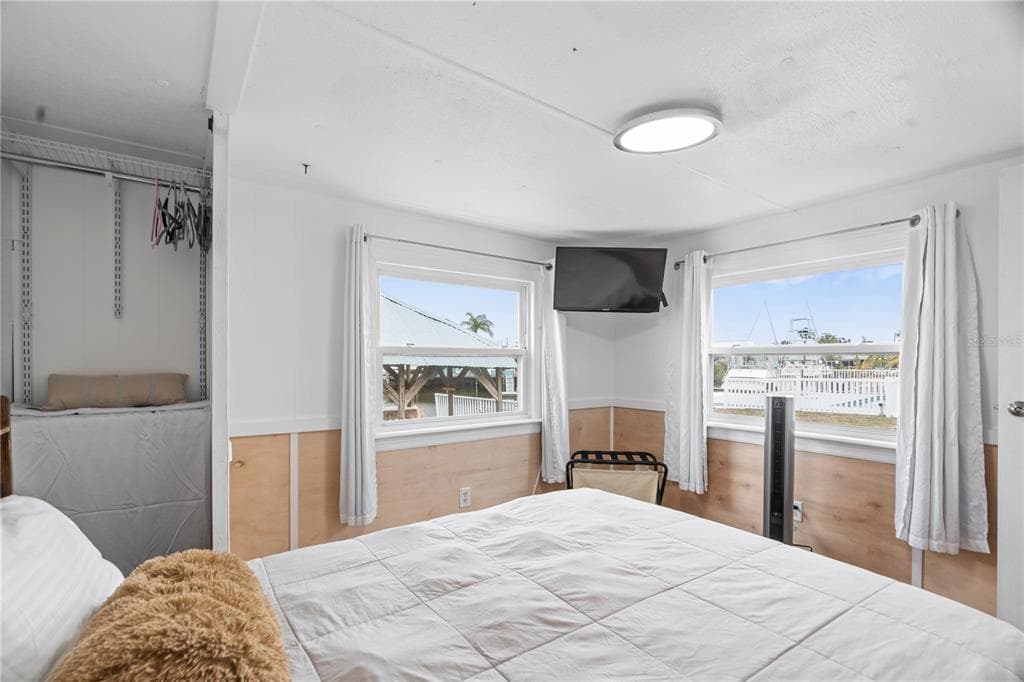 6501 CLARK STREET photo 6