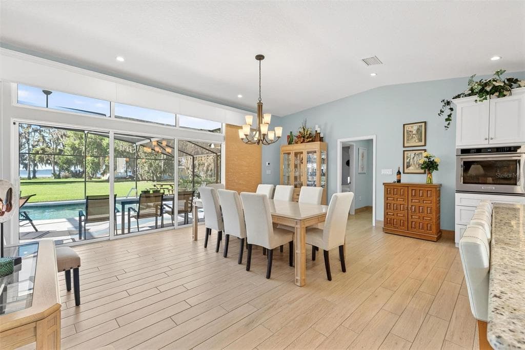 10220 BUMBLEBEE LANE photo 10
