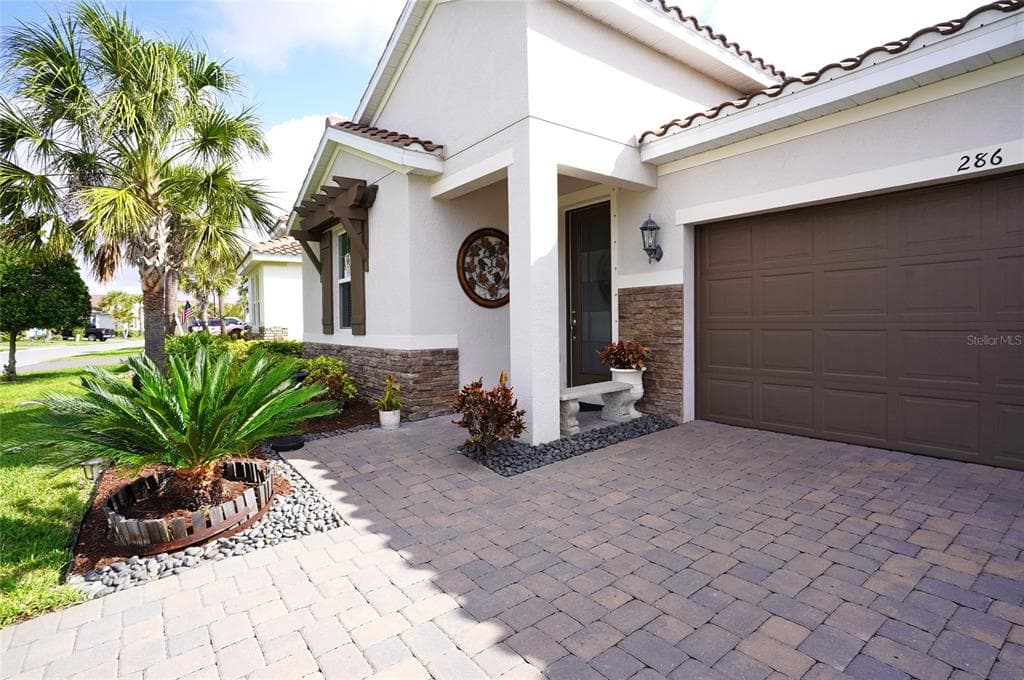 286 DAYLILY BOULEVARD photo 3