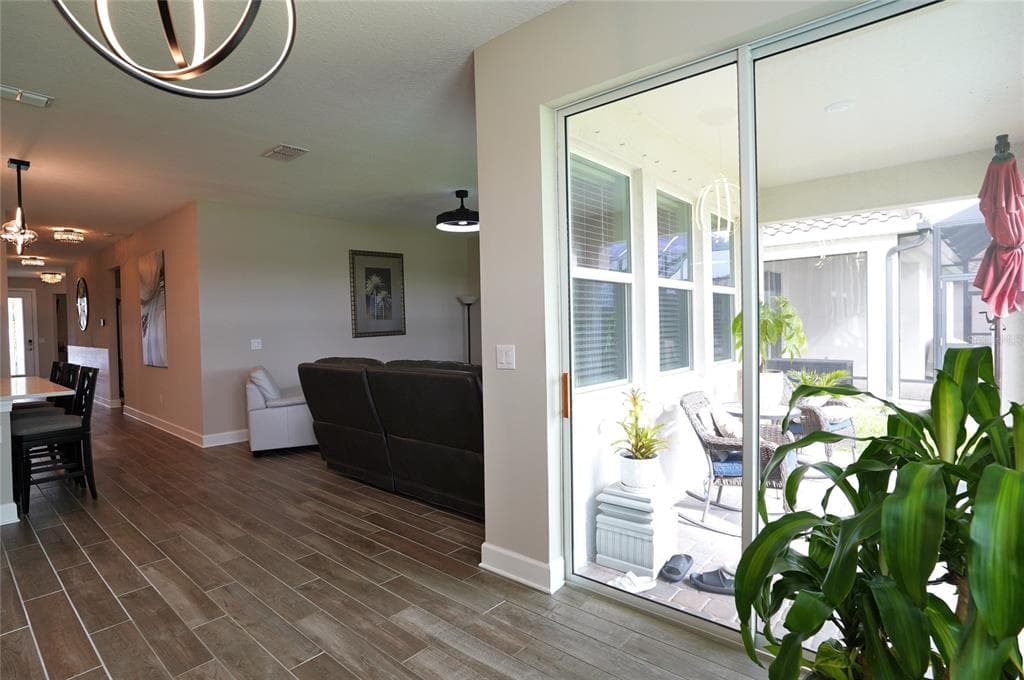 286 DAYLILY BOULEVARD photo 14