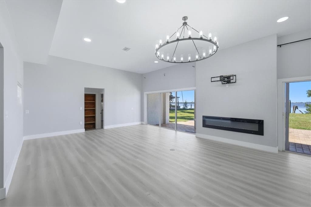 10218 46TH AVENUE W photo 22