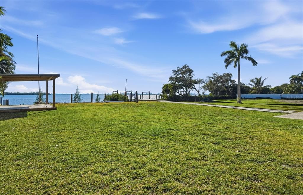10218 46TH AVENUE W photo 9
