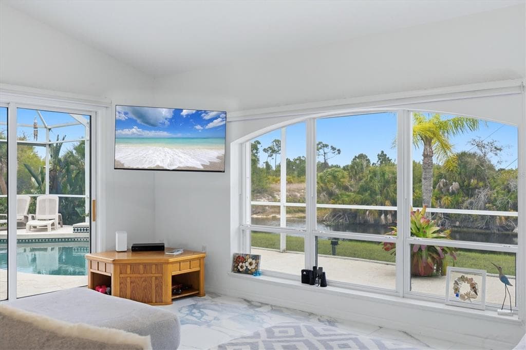 300 BAYTREE DRIVE photo 19