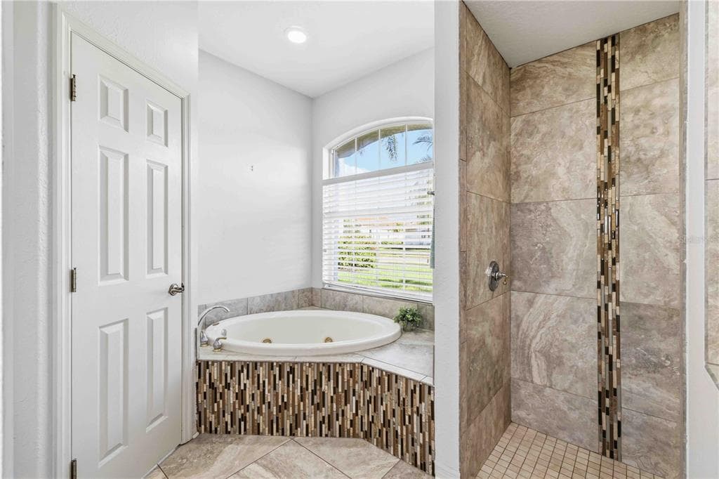 8335 BARTON FARMS BOULEVARD photo 25