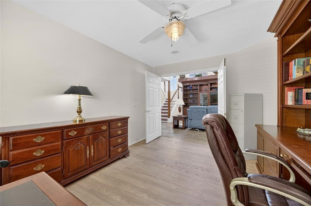 6107 MARBELLA BOULEVARD photo 17