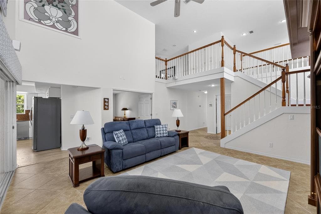 6107 MARBELLA BOULEVARD photo 15