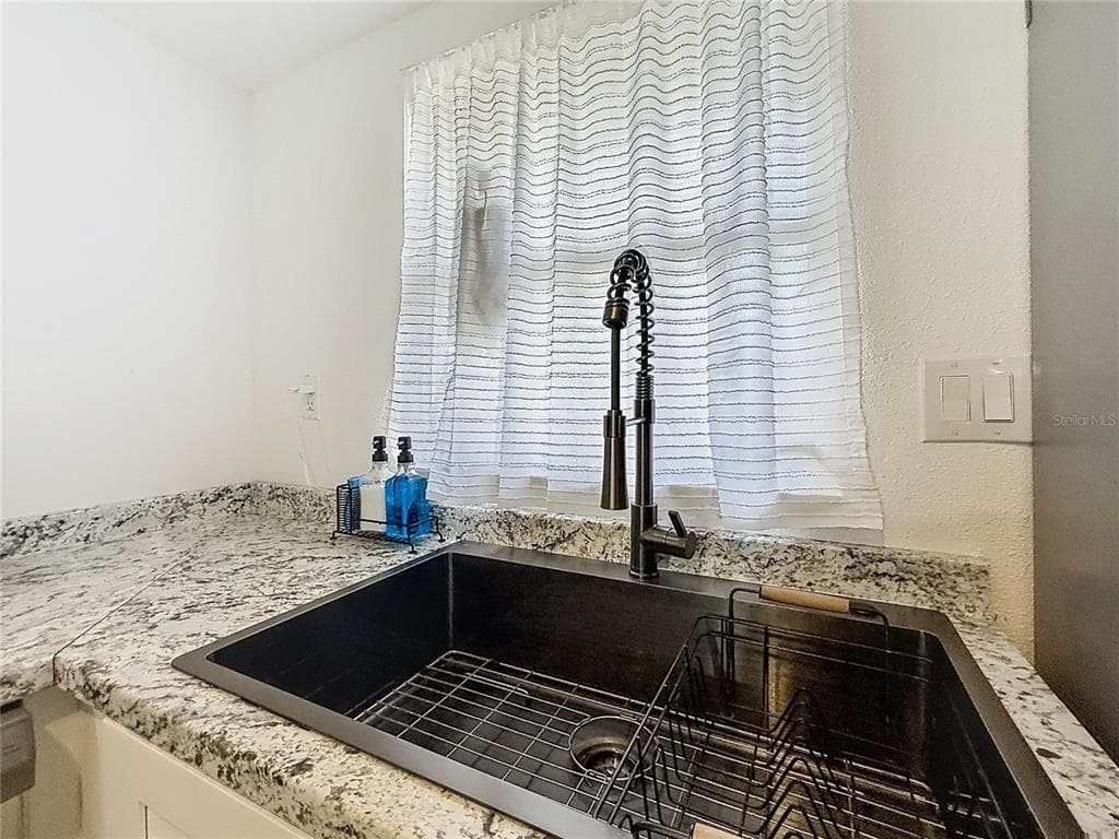 1283 N OSPREY POINT 172 photo 10