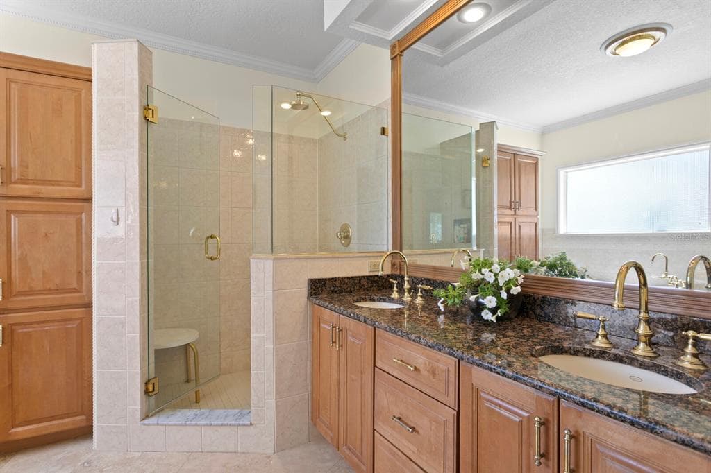 13548 LAKE MAGDALENE DRIVE photo 24