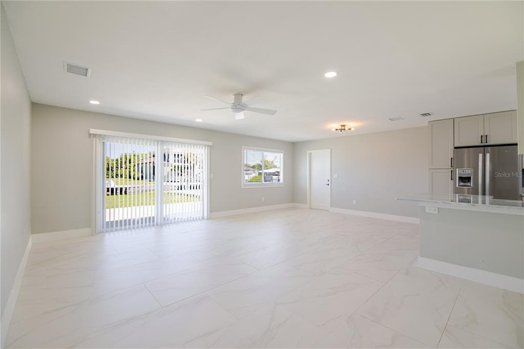 18310 VAN NUYS CIRCLE photo 10