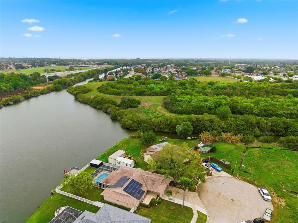 3022 JACKSON DRIVE photo 2