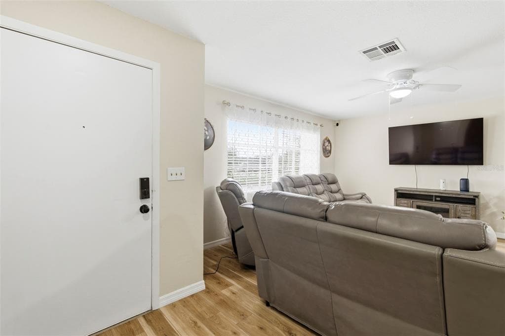 3022 JACKSON DRIVE photo 13