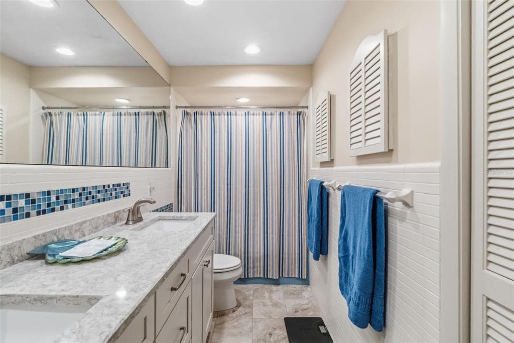 6750 GULF OF MEXICO DRIVE 152 photo 23