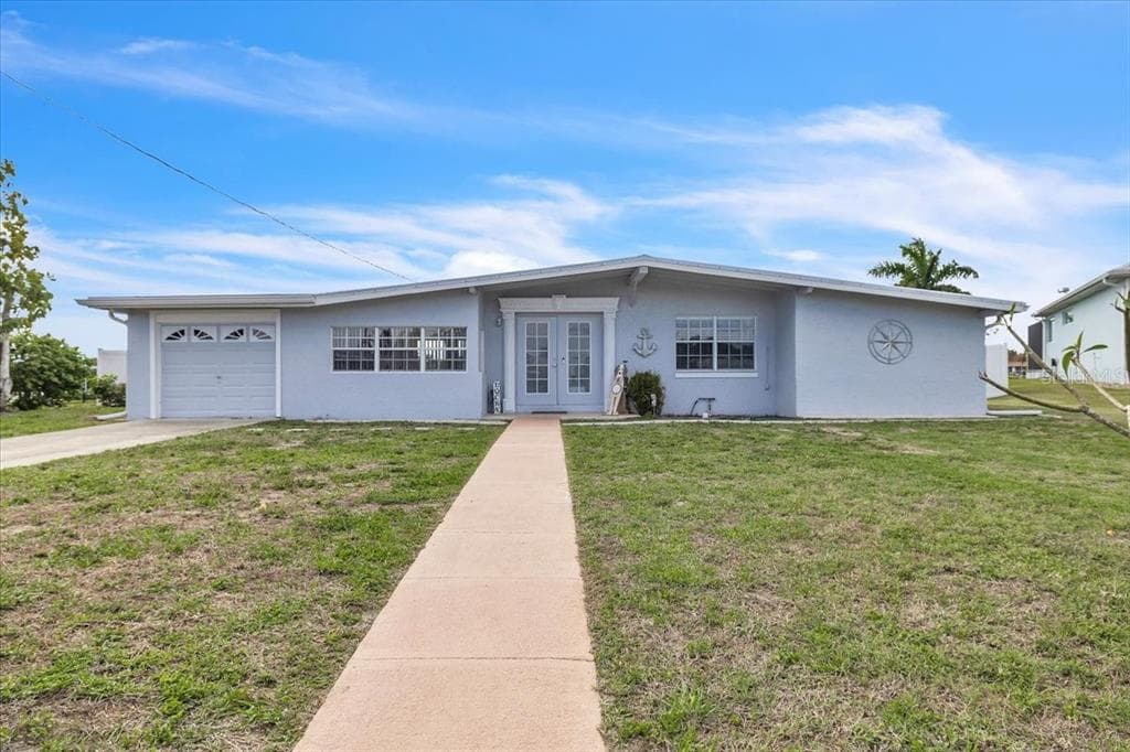137 POINSETTIA CIRCLE NE 1
