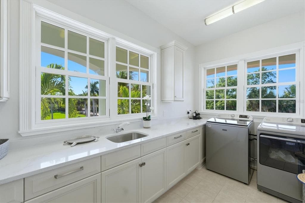 10460 SUNNY DREAMS TERRACE photo 18