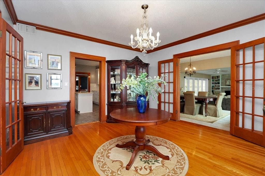 405 LAKESHORE DRIVE photo 14