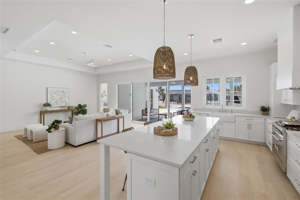 680 KEY ROYALE DRIVE photo 16