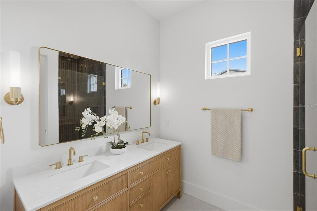 680 KEY ROYALE DRIVE photo 24