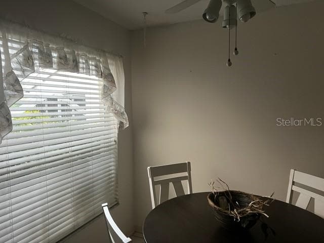 8407 OAK JAY LANE photo 3