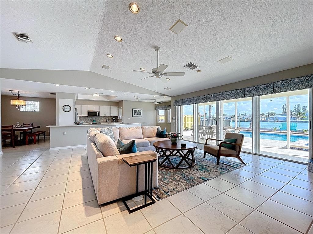 7711 BAYSHORE DRIVE photo 9