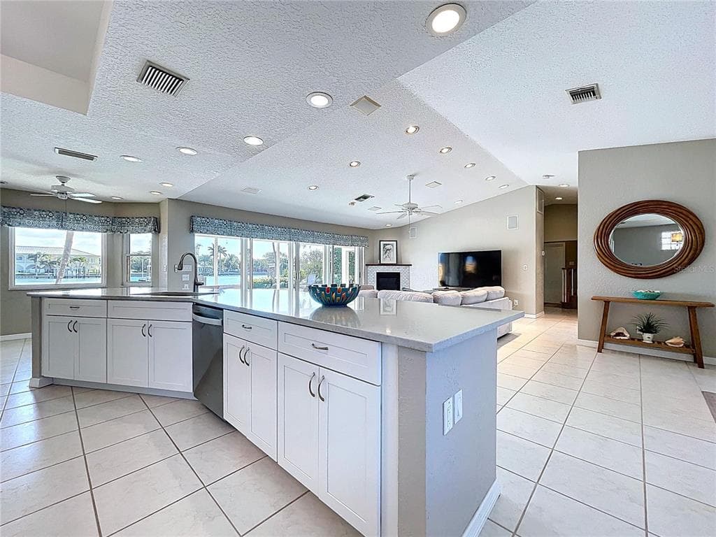 7711 BAYSHORE DRIVE photo 15