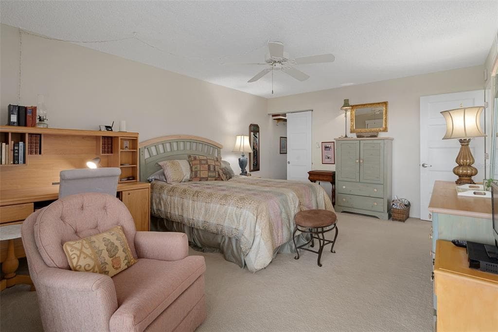 1230 GULF BOULEVARD 303 photo 22