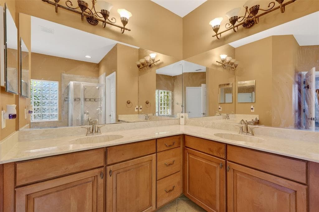 5413 WALSH POND COURT photo 16