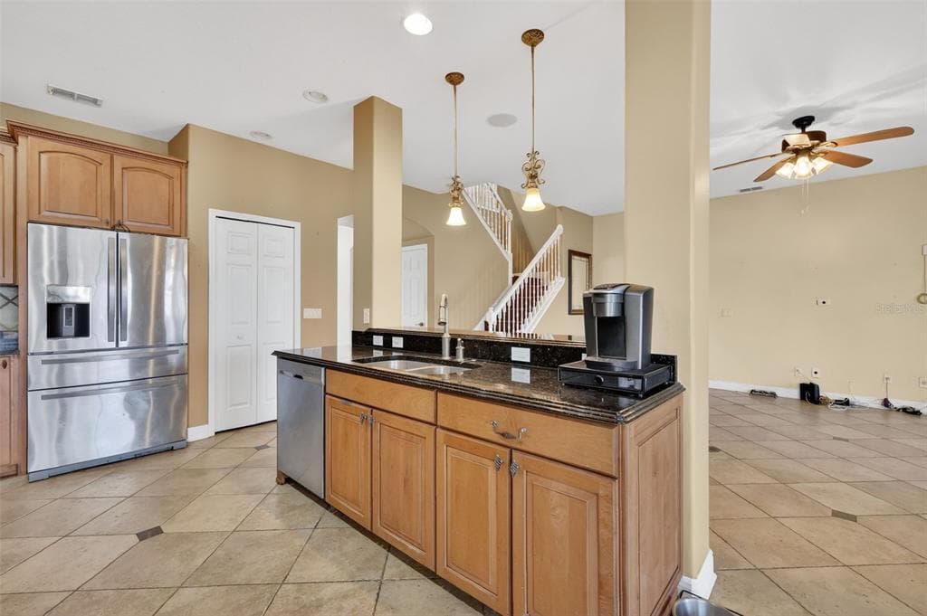 5413 WALSH POND COURT photo 9