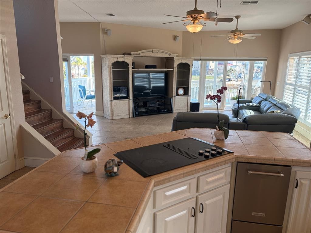 6441 CLARK STREET photo 8