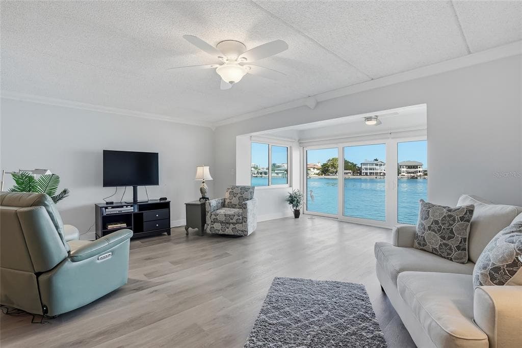 868 BAYWAY BOULEVARD 101 photo 14