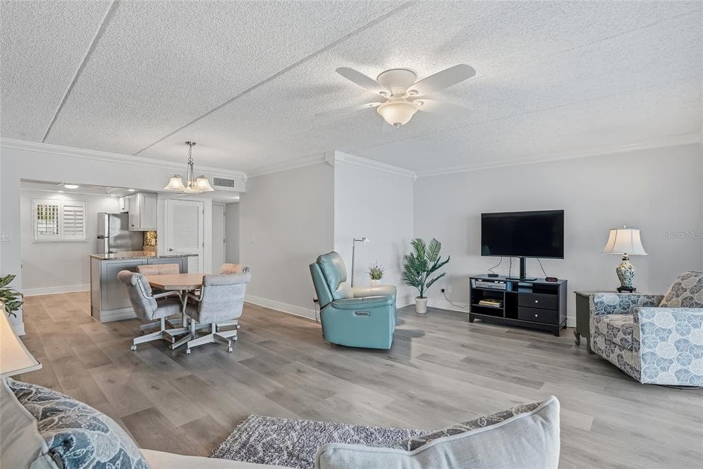 868 BAYWAY BOULEVARD 101 photo 15