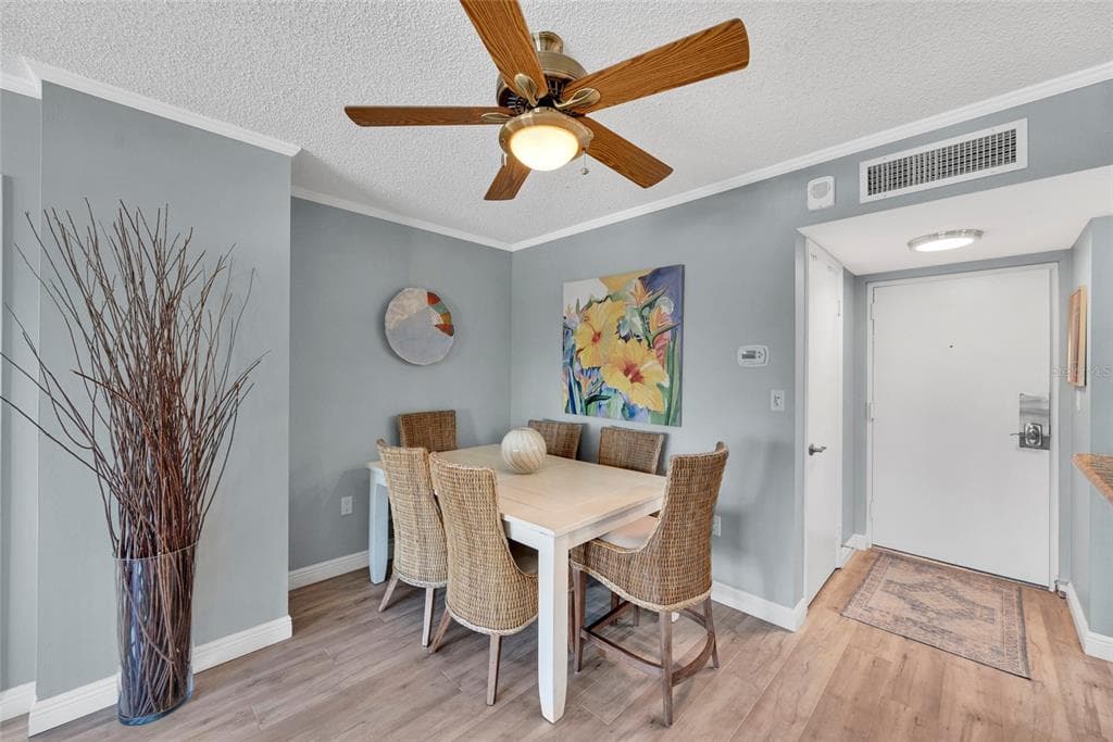 4900 BRITTANY DRIVE S 301 photo 7