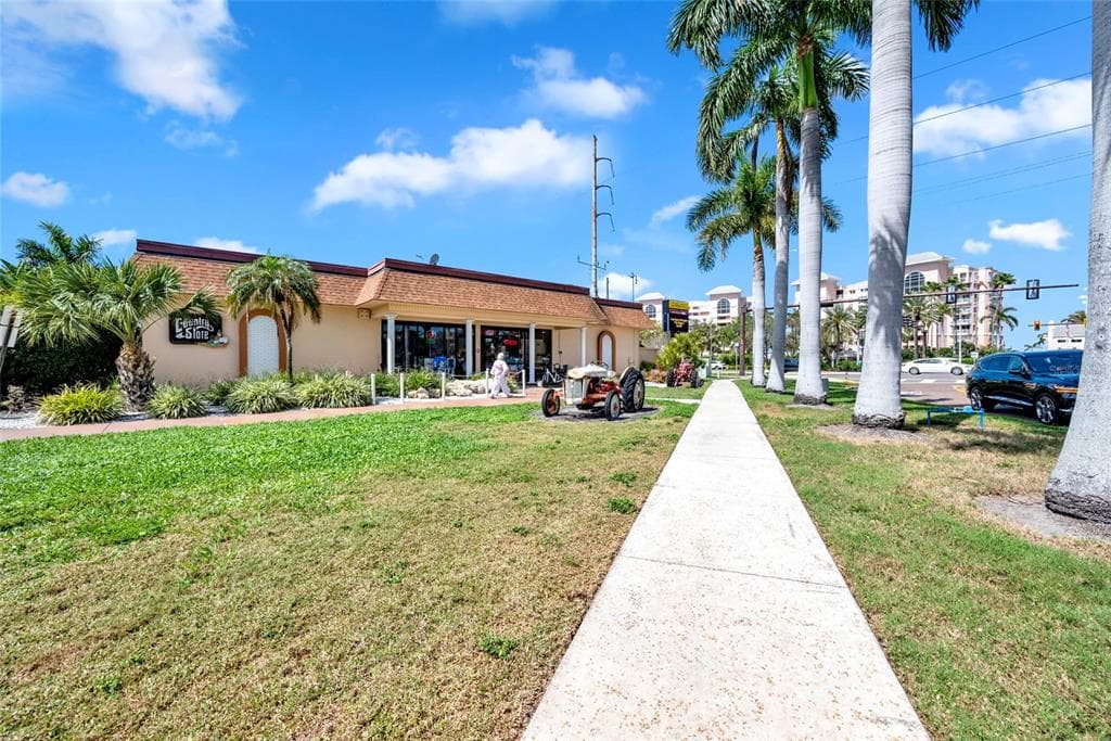 4900 BRITTANY DRIVE S 301 photo 25