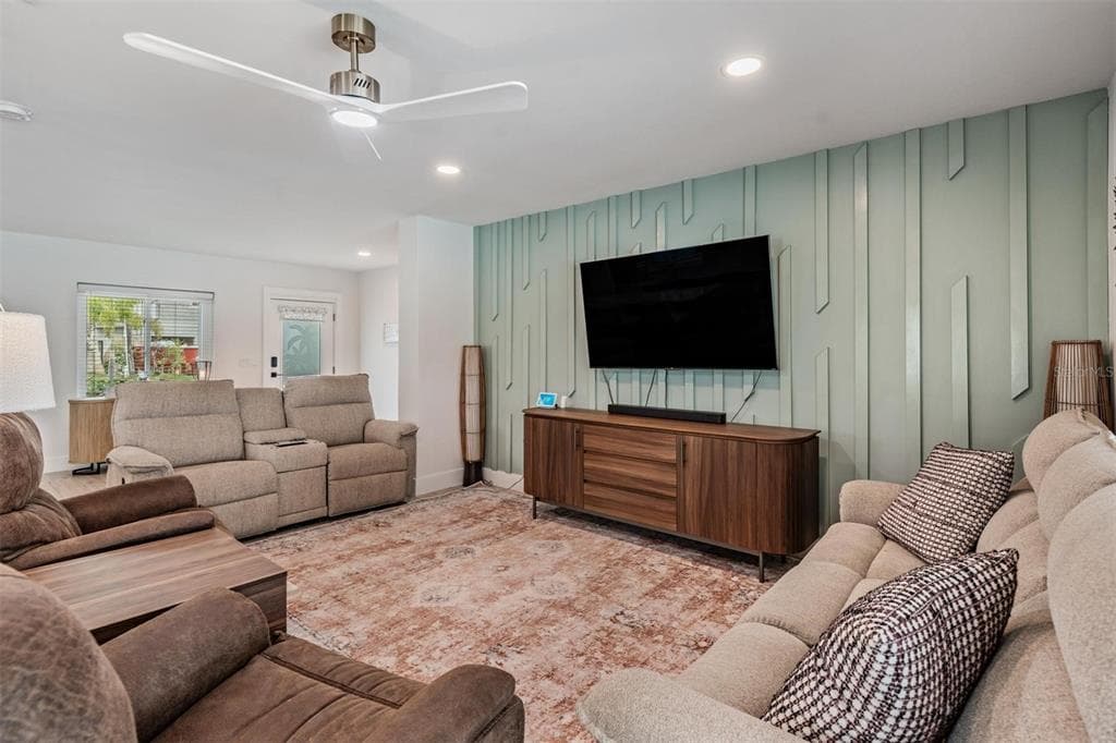 11425 5TH STREET E photo 12