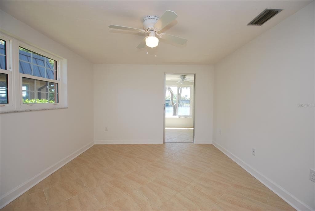 4136 STRATFORD DRIVE photo 20