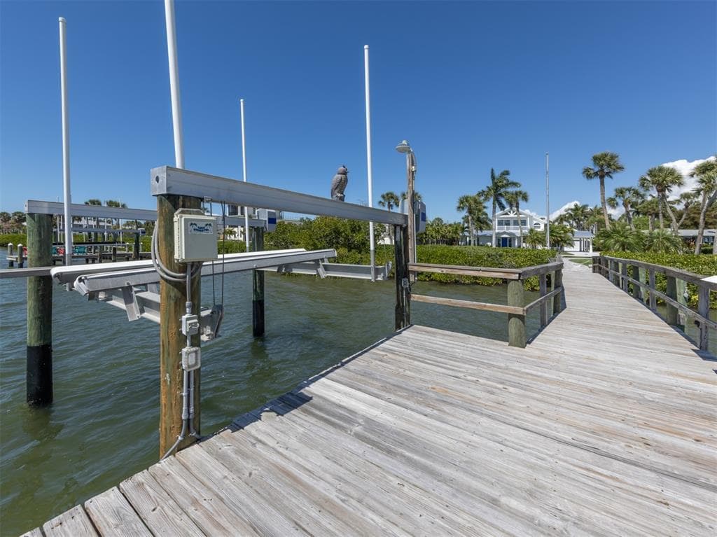 212 SUNRISE DRIVE photo 20