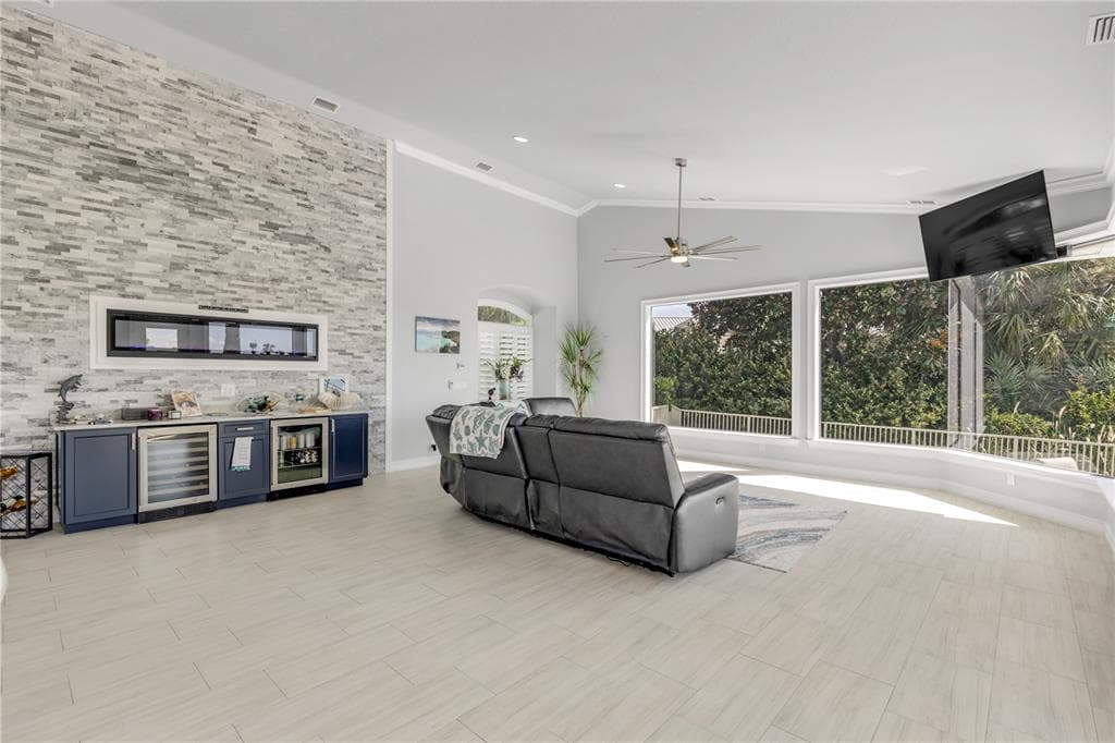 444 QUAY ASSISI COURT photo 12