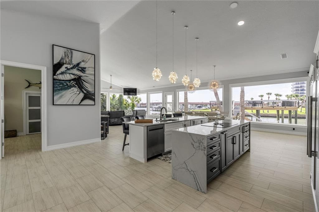 444 QUAY ASSISI COURT photo 15