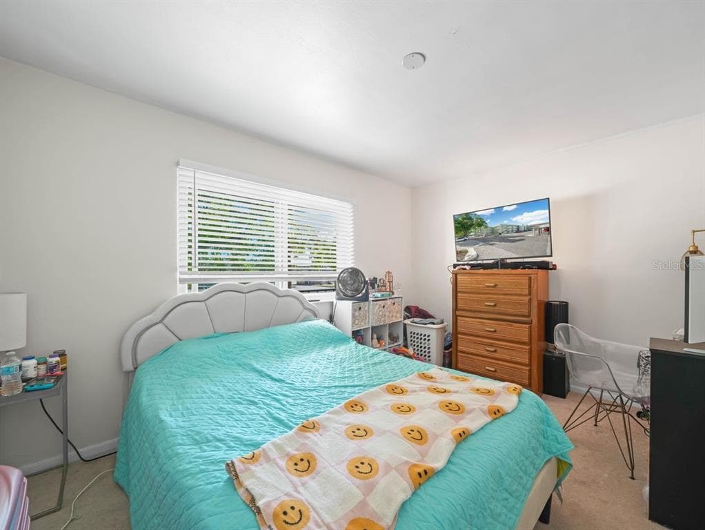 1130 N LAKE PARKER AVENUE A201 photo 17