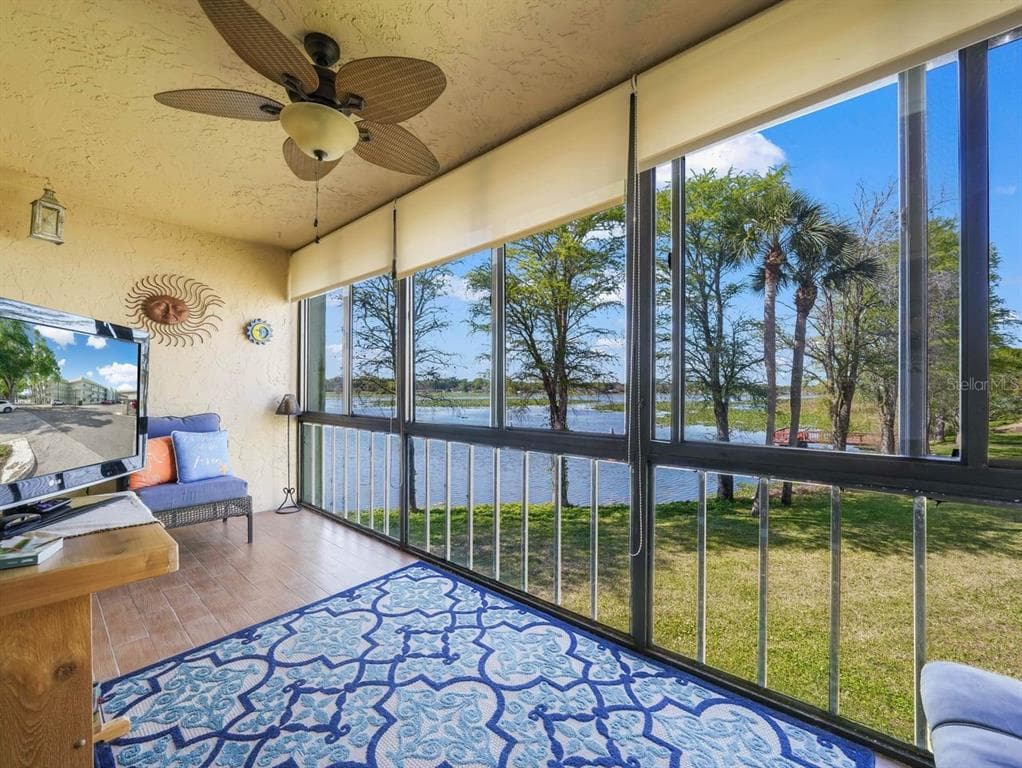 1130 N LAKE PARKER AVENUE #A201 5