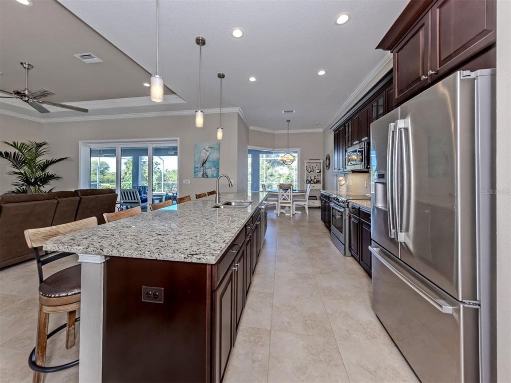 18061 WOODEN SKIFF COURT photo 12