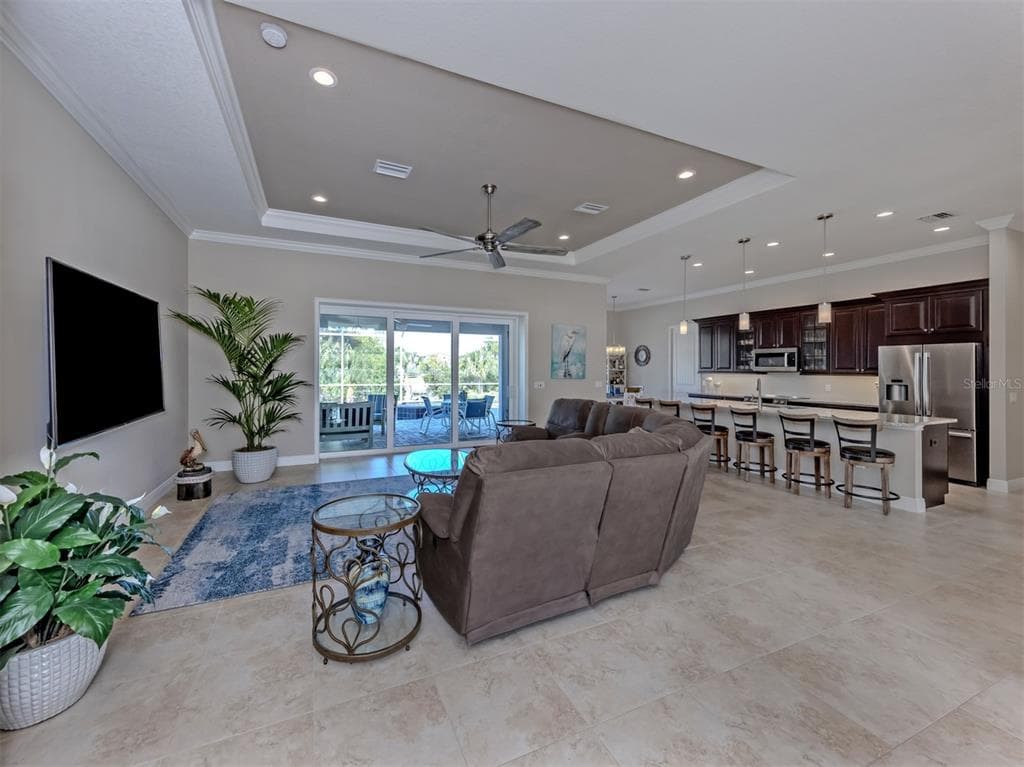 18061 WOODEN SKIFF COURT 5