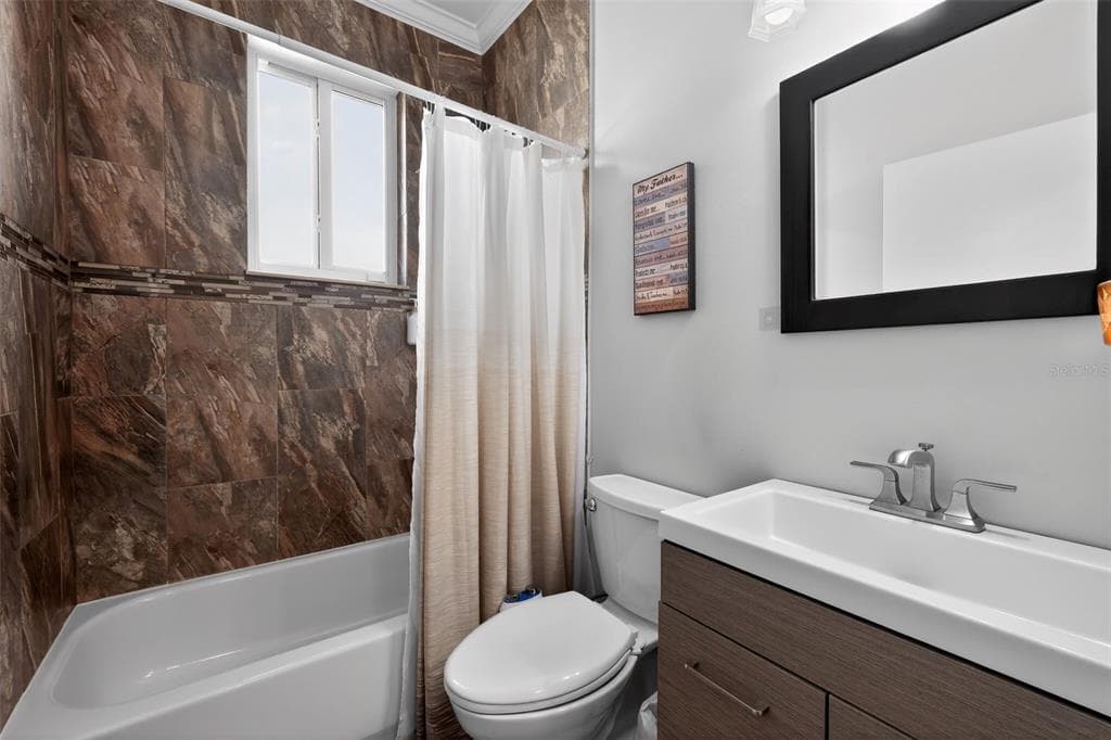 1776 NW 78TH AVENUE photo 17