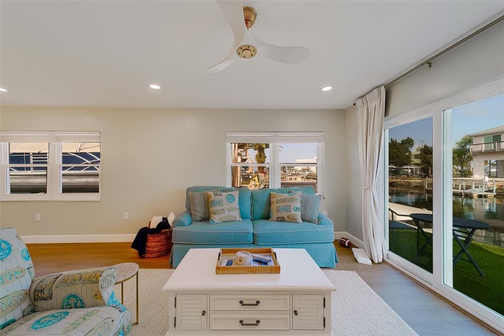 6403 LONNIE LEE LANE 4