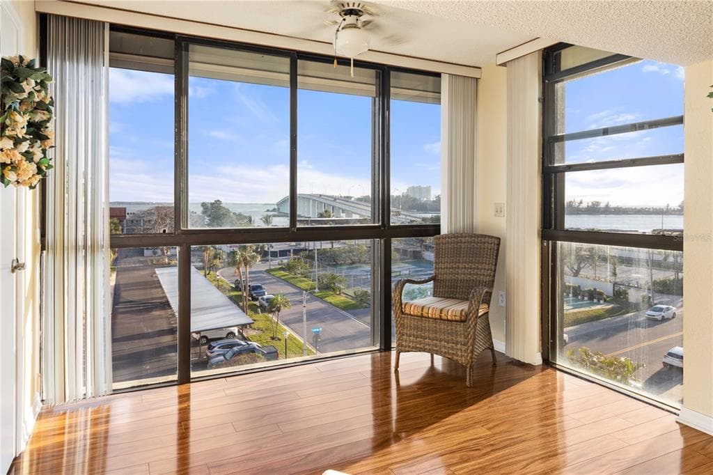 830 S GULFVIEW BOULEVARD 501 photo 18