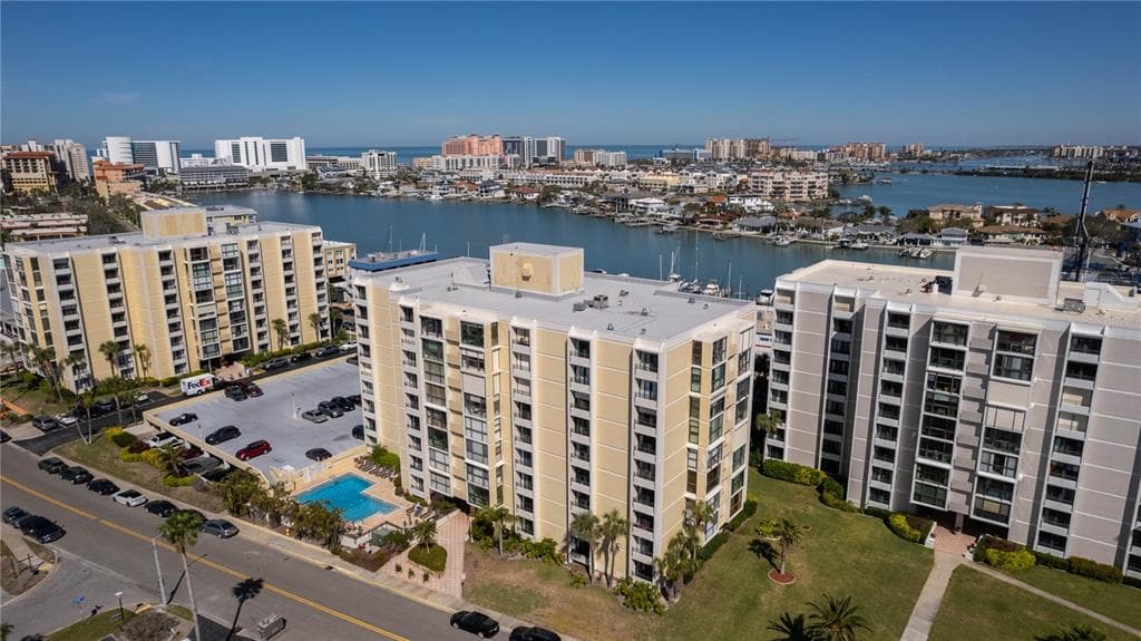 830 S GULFVIEW BOULEVARD 501 photo 4