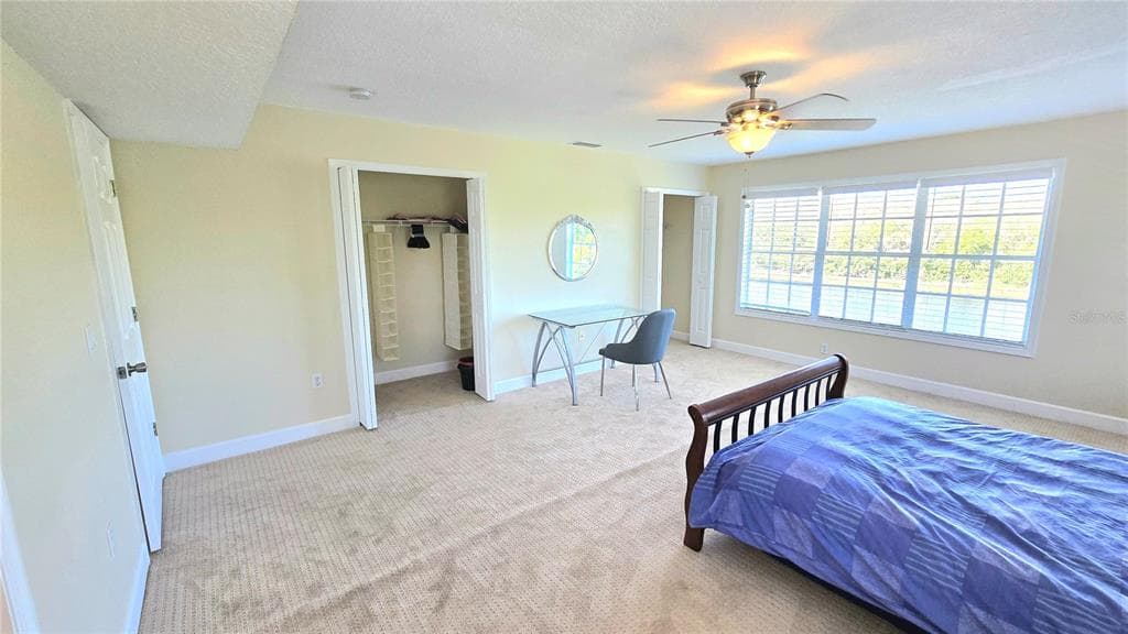1806 LAGO VISTA BOULEVARD photo 16