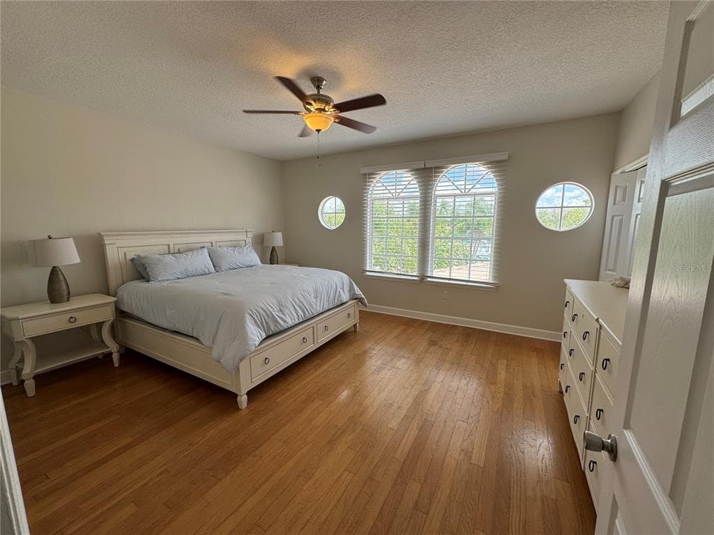 1806 LAGO VISTA BOULEVARD photo 12
