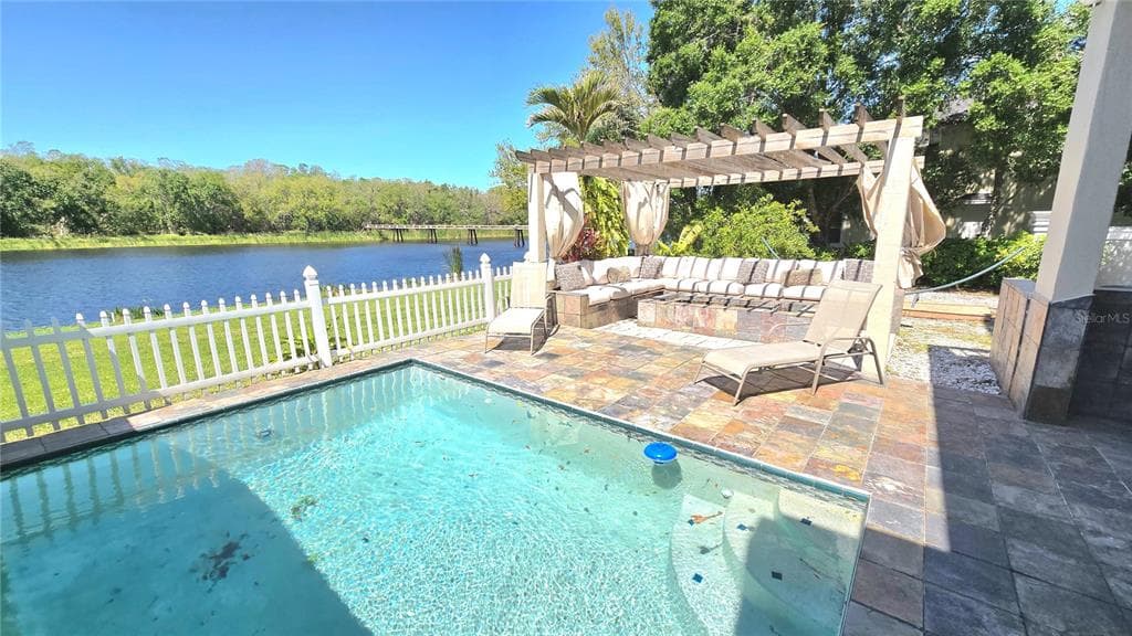 1806 LAGO VISTA BOULEVARD photo 22