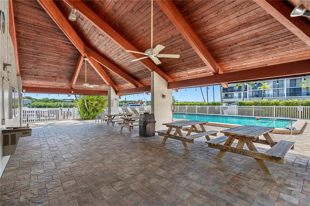 19111 VISTA BAY DRIVE 204 photo 17