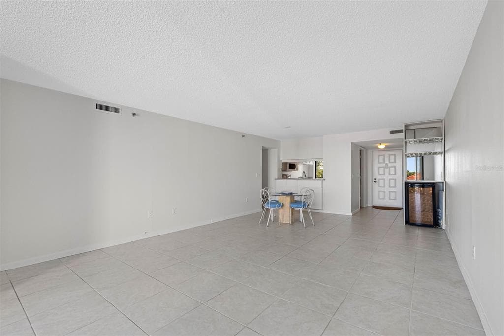19111 VISTA BAY DRIVE 204 photo 22